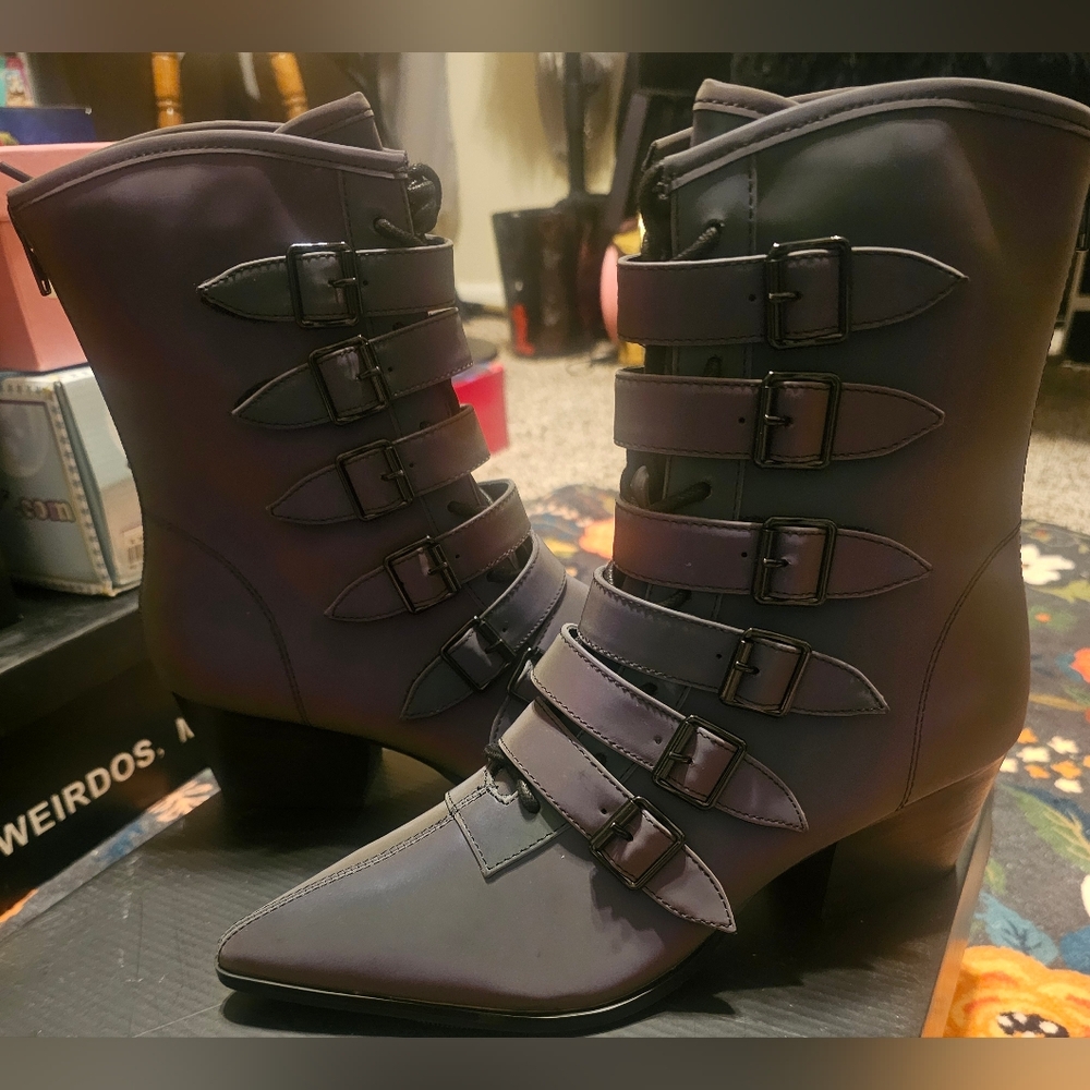 Strange Cvlt Reflective Coven Boots Sz 9
